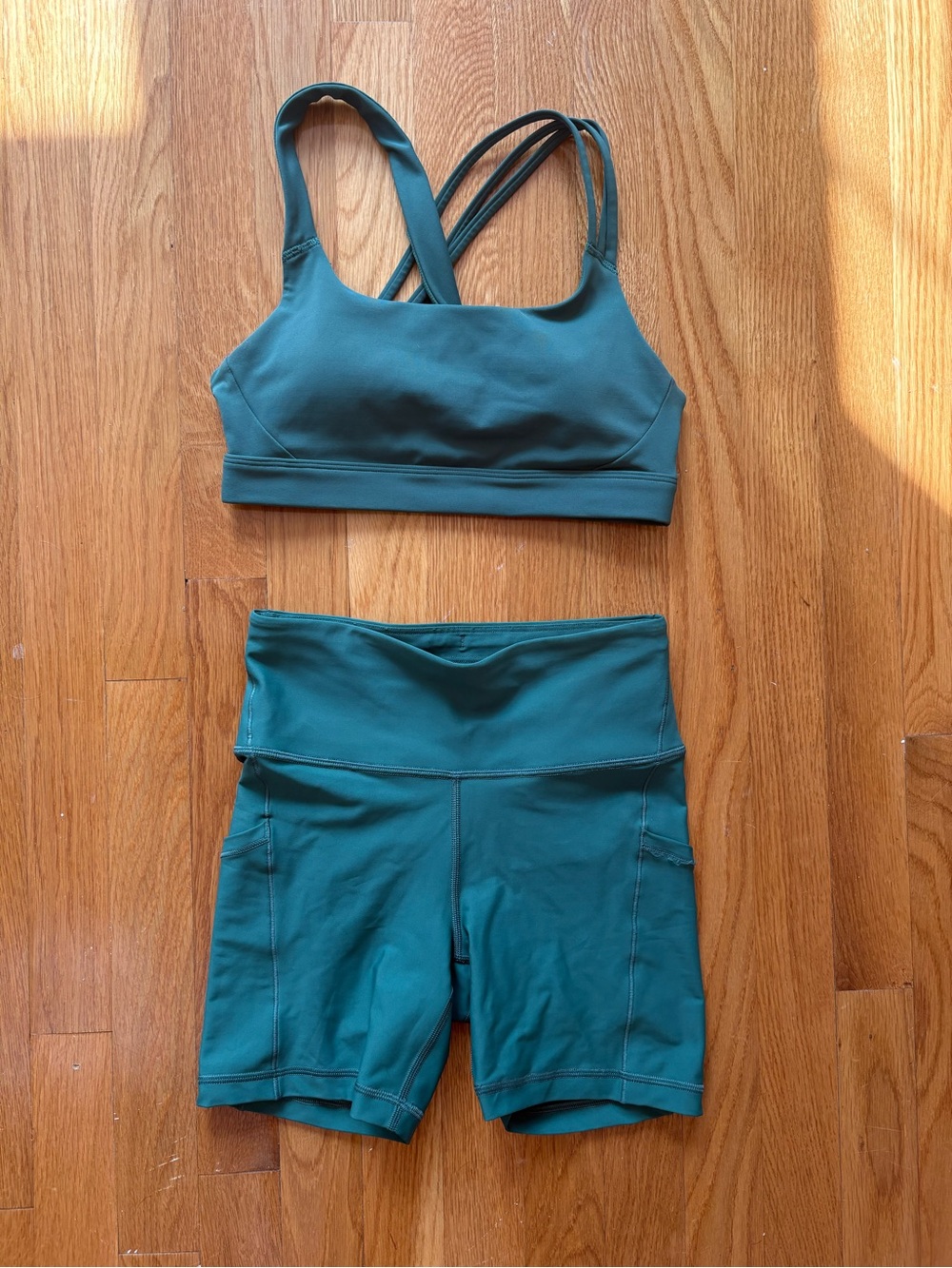 Athleta Trillium Set